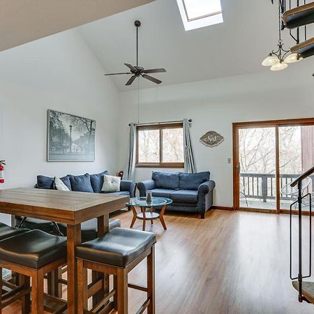 Vernon Township Condo With Balcony Near Ski Lifts! Luaran gambar