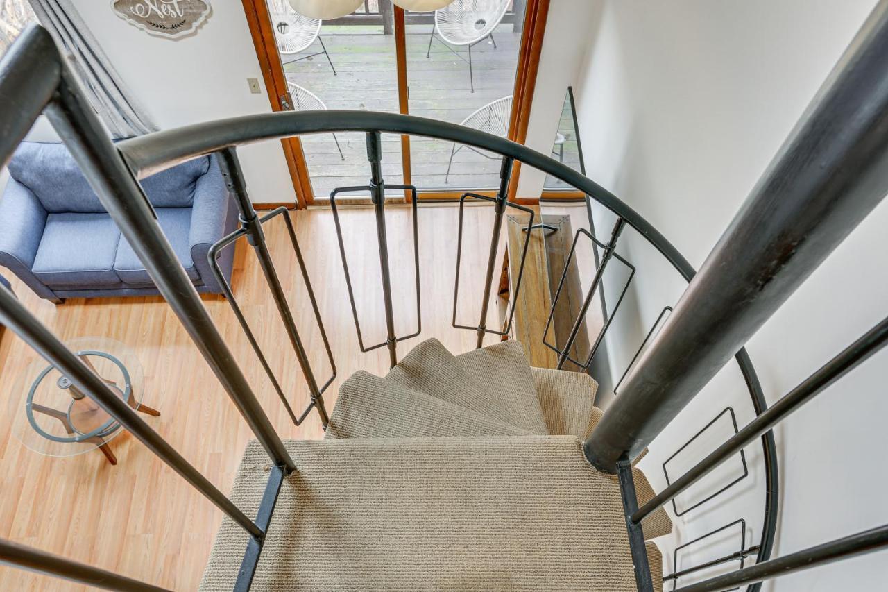 Vernon Township Condo With Balcony Near Ski Lifts! Luaran gambar