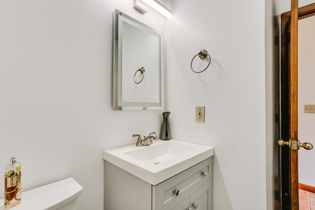 Vernon Township Condo With Balcony Near Ski Lifts! Luaran gambar